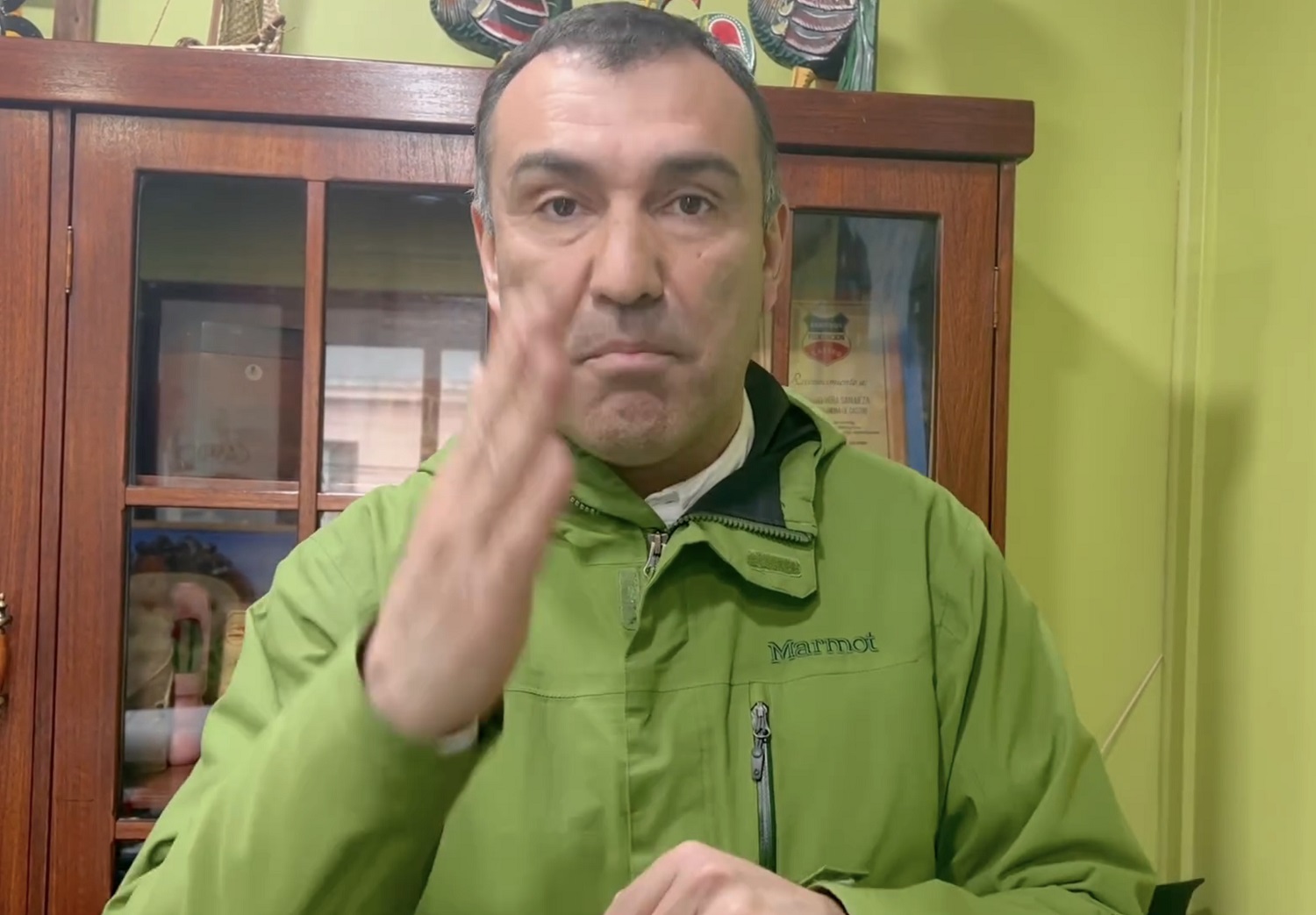 Alcalde Vera alzó fuerte la voz para exigir doble vía para Chiloé ante negativa del gobierno de construir una a través de concesión a privados