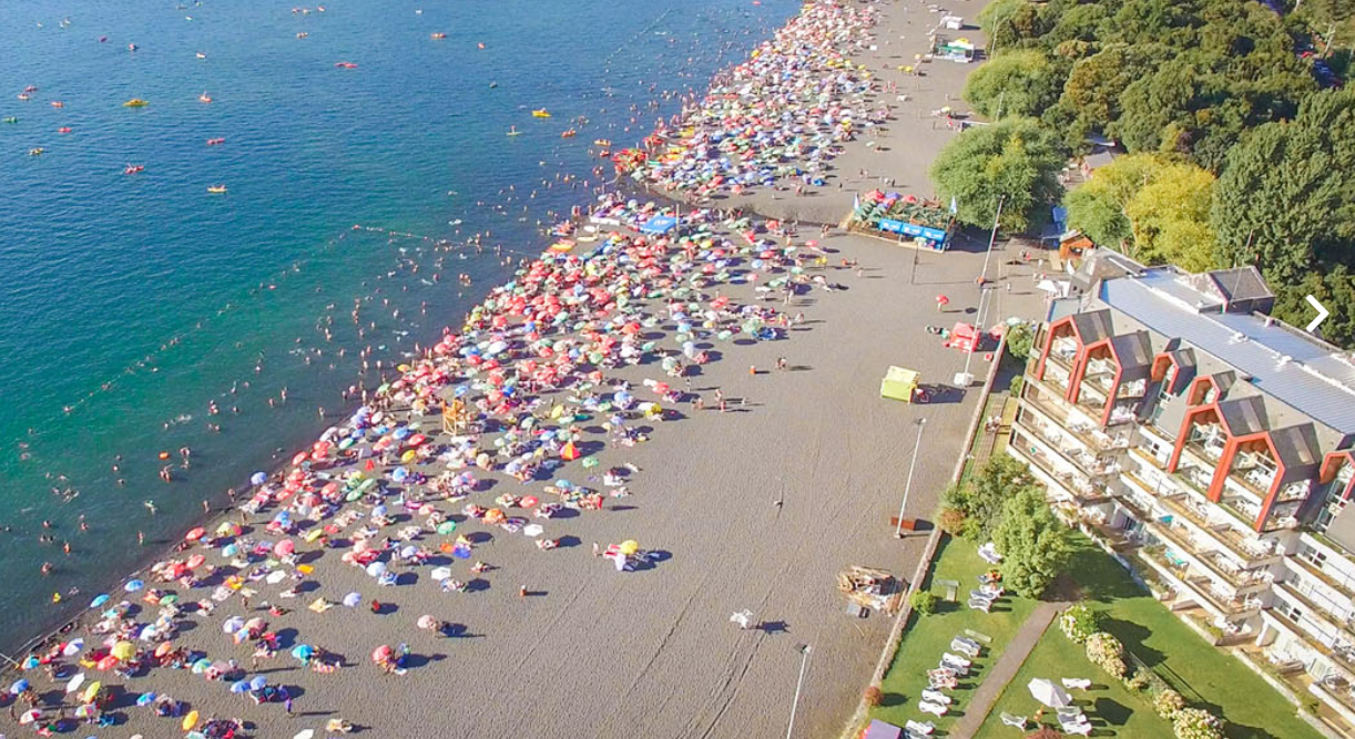 YA SE VIVE EL RECAMBIO DE TURISTAS EN LA COMUNA DE PUCÓN – Website de la Municipalidad de Pucón