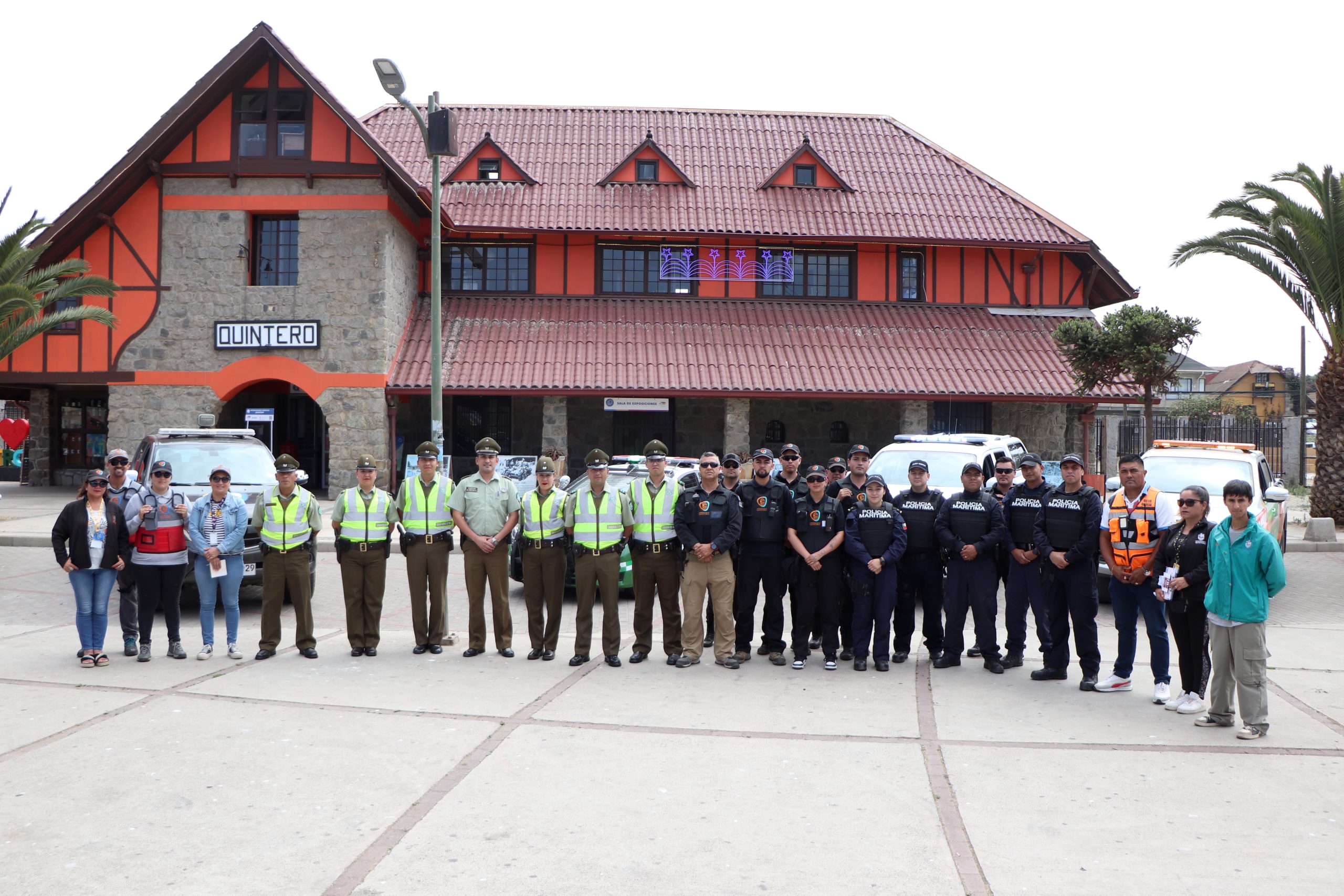 Continúan fiscalizaciones preventivas de seguridad en playas y calles de Quintero