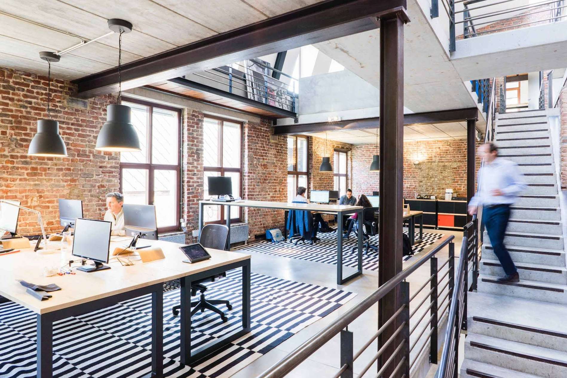 Los Beneficios de Arrendar Oficinas Flexibles para las Pymes