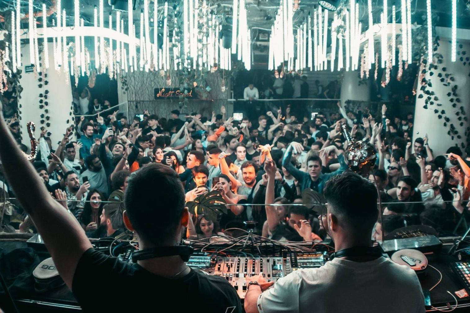 Barcelona; Capital de la fiesta mediterránea y paraíso nocturno para todos los gustos